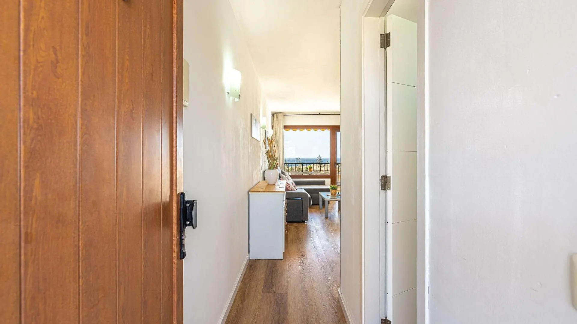As De Casas - Achacay Apartment With Sea Views And Pool Arona  Ισπανία